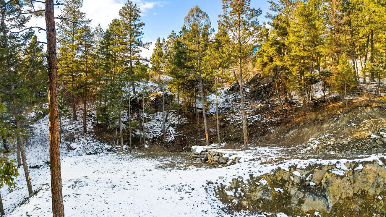 337 Juniper Road, Somers, MT 59932