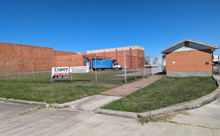 Pictures of Industrial property located at 230 E Maddox Ave, Aransas Pass, TX 78336 for sales - image #1