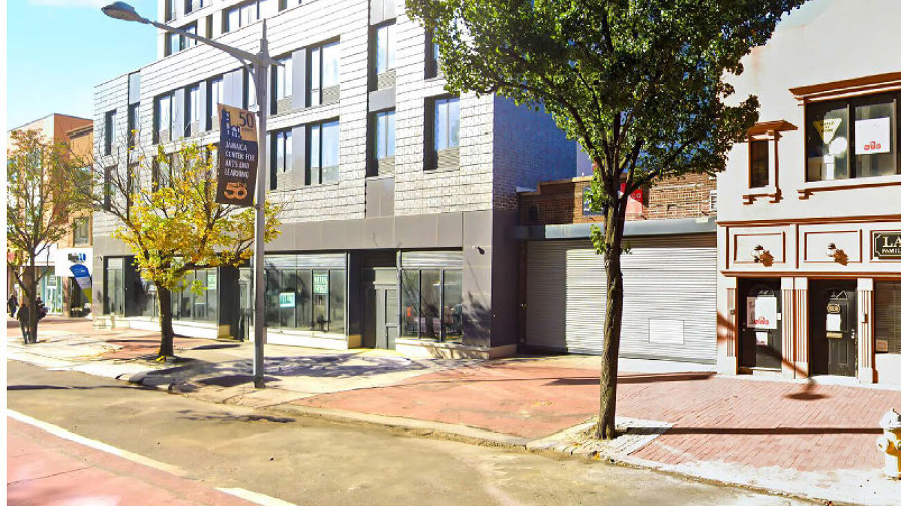 15501 Jamaica Ave, Queens, NY 11432