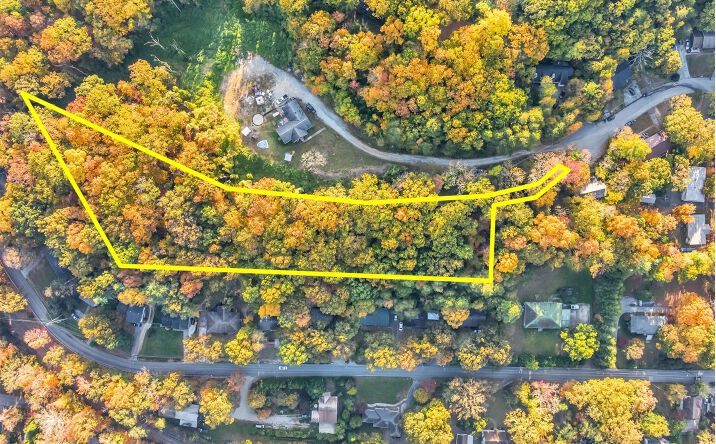 Pictures of Land property located at 3227 Joselin Ln, Chattanooga, TN 37415 for sales - image #1