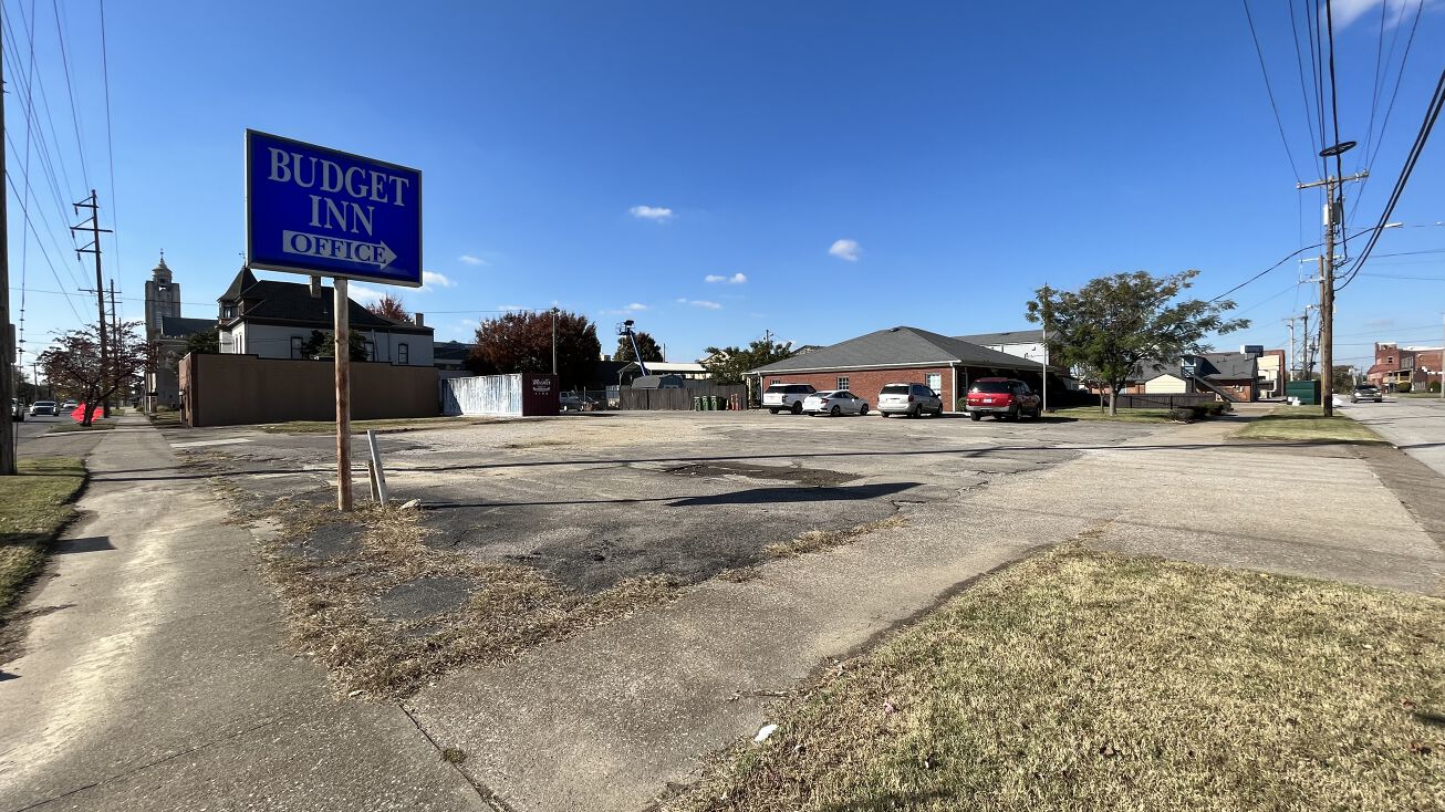 321 E 4th St, Owensboro, KY 42303