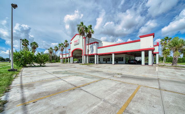Pictures of Industrial, Land property located at 6425 15th St E, Sarasota, FL 34243 for sales - image #1