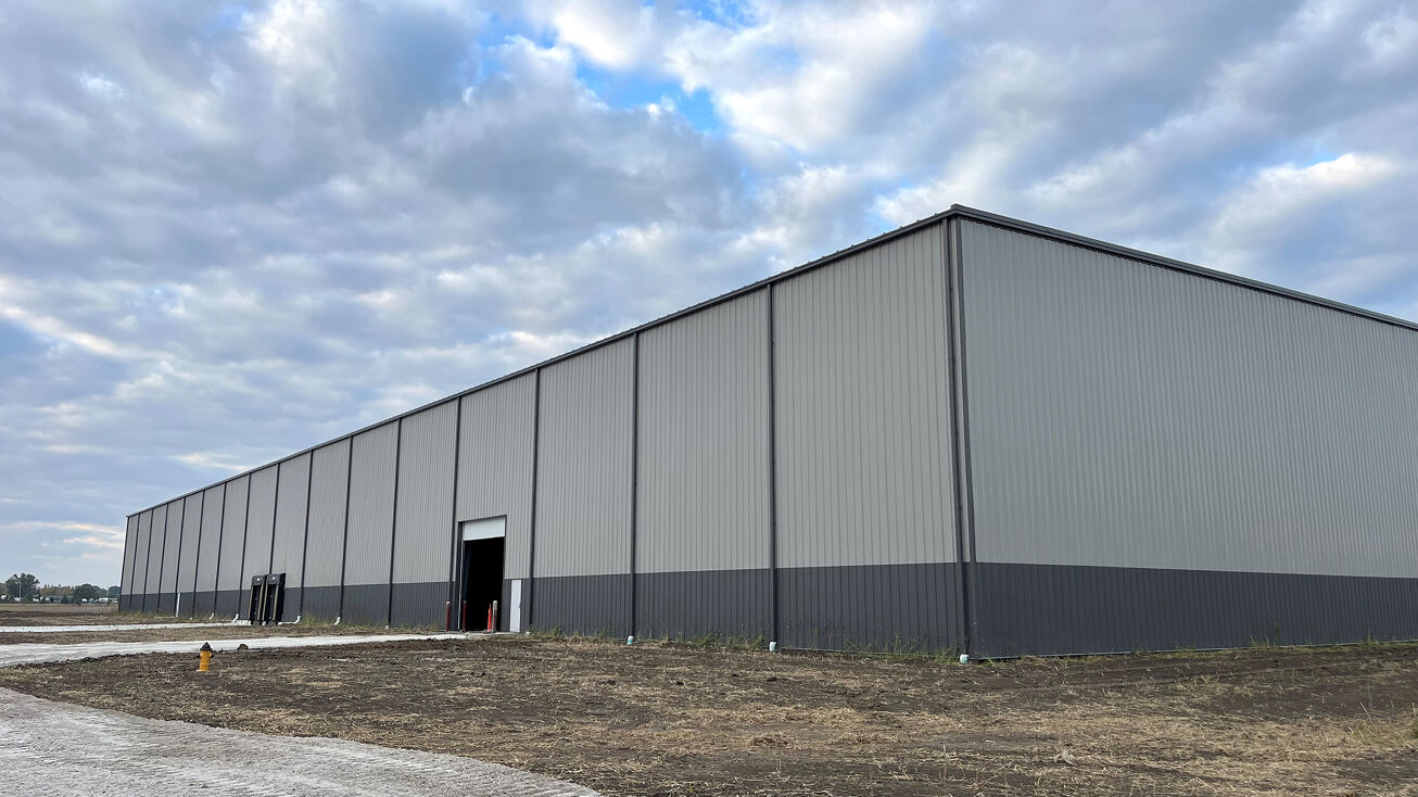 4250 Corduroy Rd, Oregon, OH 43616