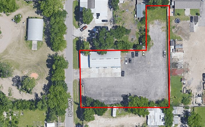 Pictures of Retail, Industrial property located at 11702 Zuinn St, Houston, TX 77086 for sales - image #1