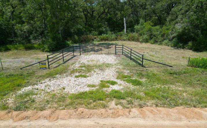 Pictures of Land property located at 1742 Co Rd 413, Lexington, TX 78947 for sales - image #1