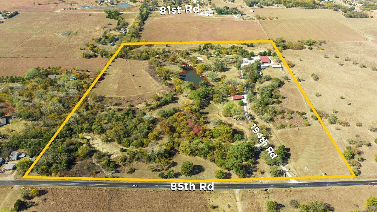 9313 194th Dr, Winfield, KS 67156