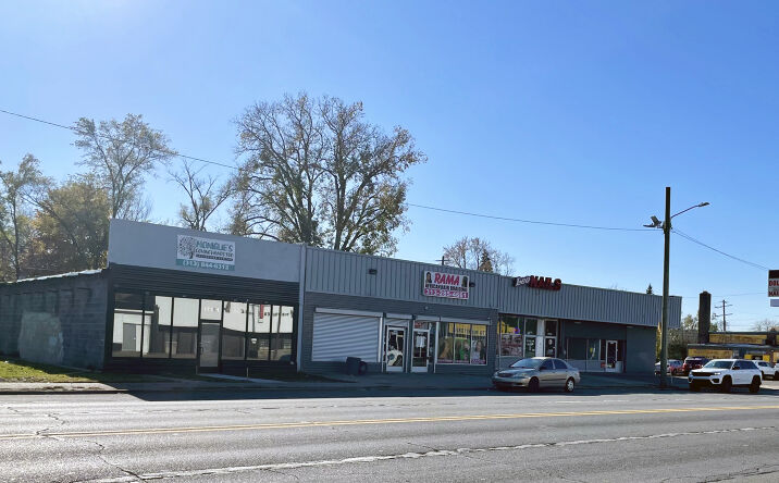 Pictures of Retail property located at 17321 W 7 Mile Rd, Detroit, MI 48235 for sales - image #1
