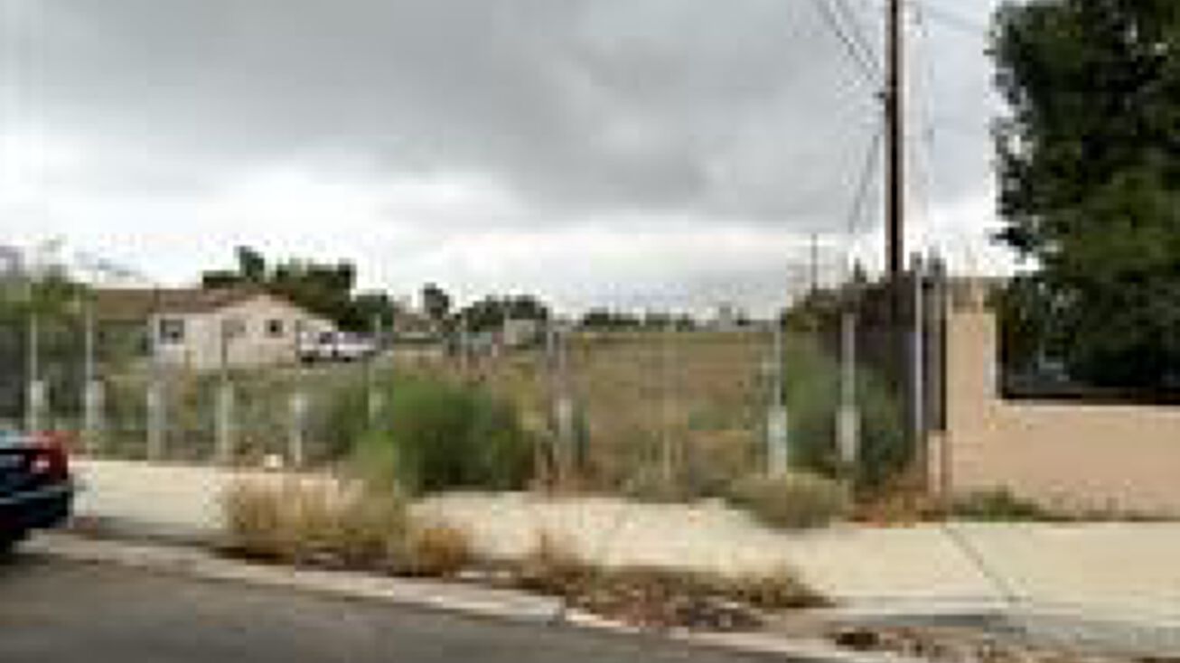 21864 Cottonwood Ave, Moreno Valley, CA 92553