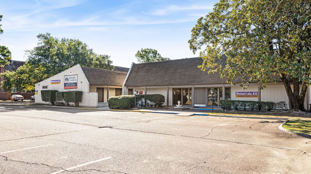 8220 Goodwood Blvd, Baton Rouge, LA 70806