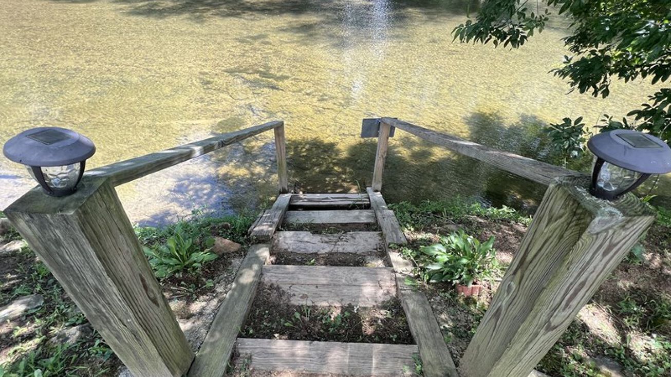 194 Creekside Ln, Westpoint, TN 38486