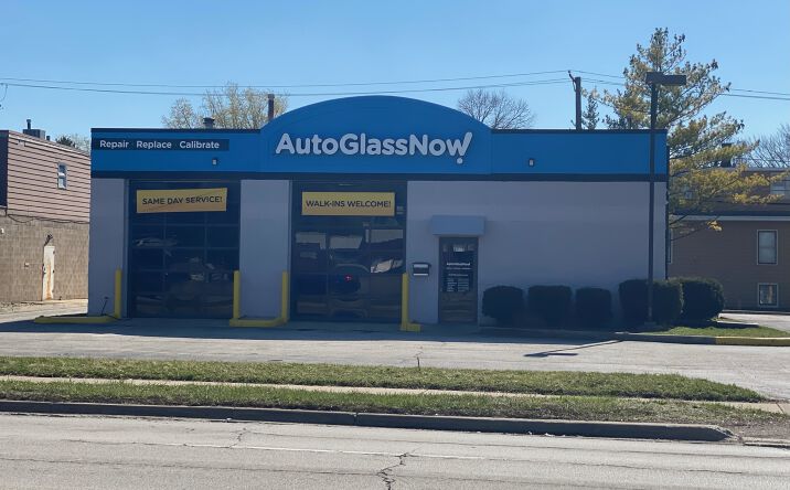 Pictures of Retail property located at 8717 Ogden Ave, Lyons, IL 60534 for sales - image #1