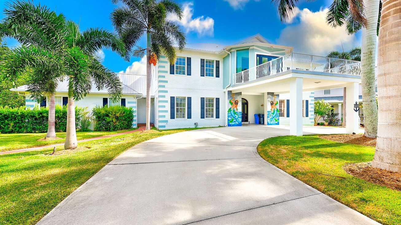 8908 Alafia Way, Riverview, FL 33578