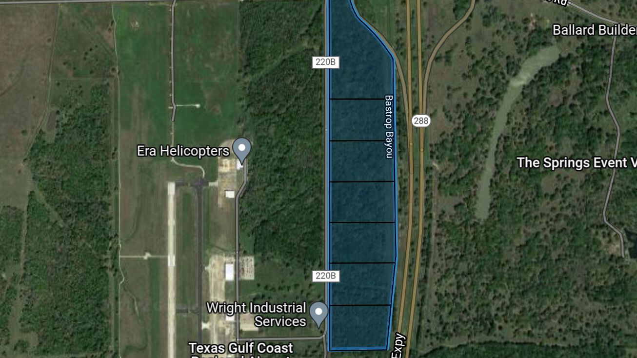 8000 Airport Wy, Angleton, TX 77515