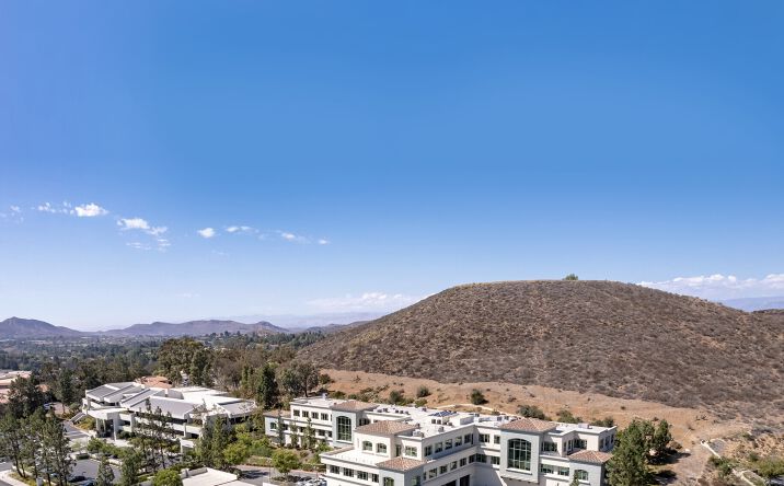 Pictures of Office property located at 555 Marin St, Thousand Oaks, CA 91360 for sales - image #1