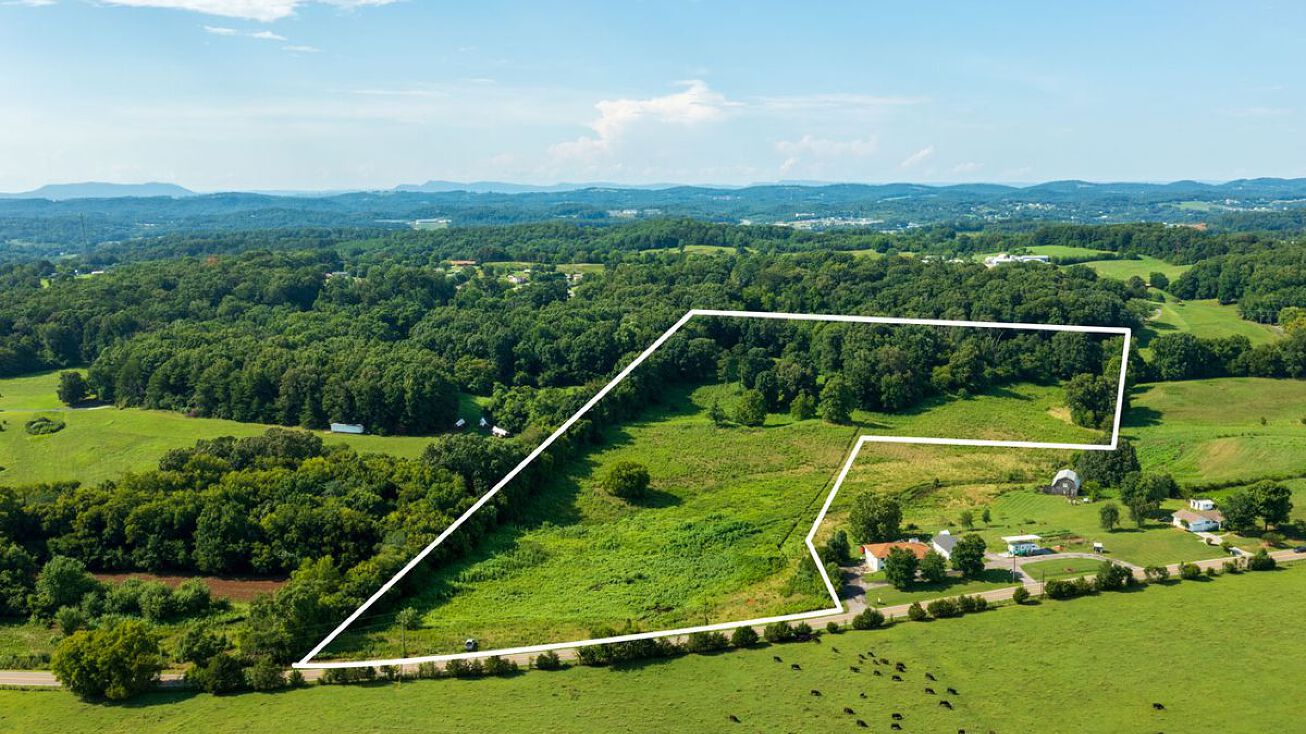 Douglas Dam Rd, Kodak, TN 37764