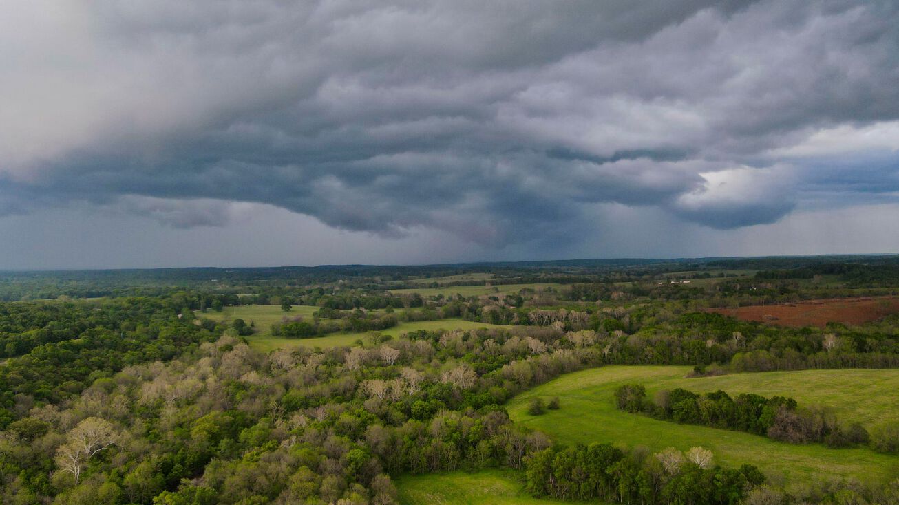 23889 State Hwy 32, Fair Play, MO 65649