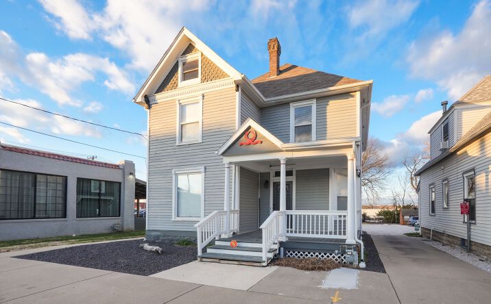 Pictures of Retail property located at 633 W Walnut St, Springfield, MO 65806 for sales - image #1