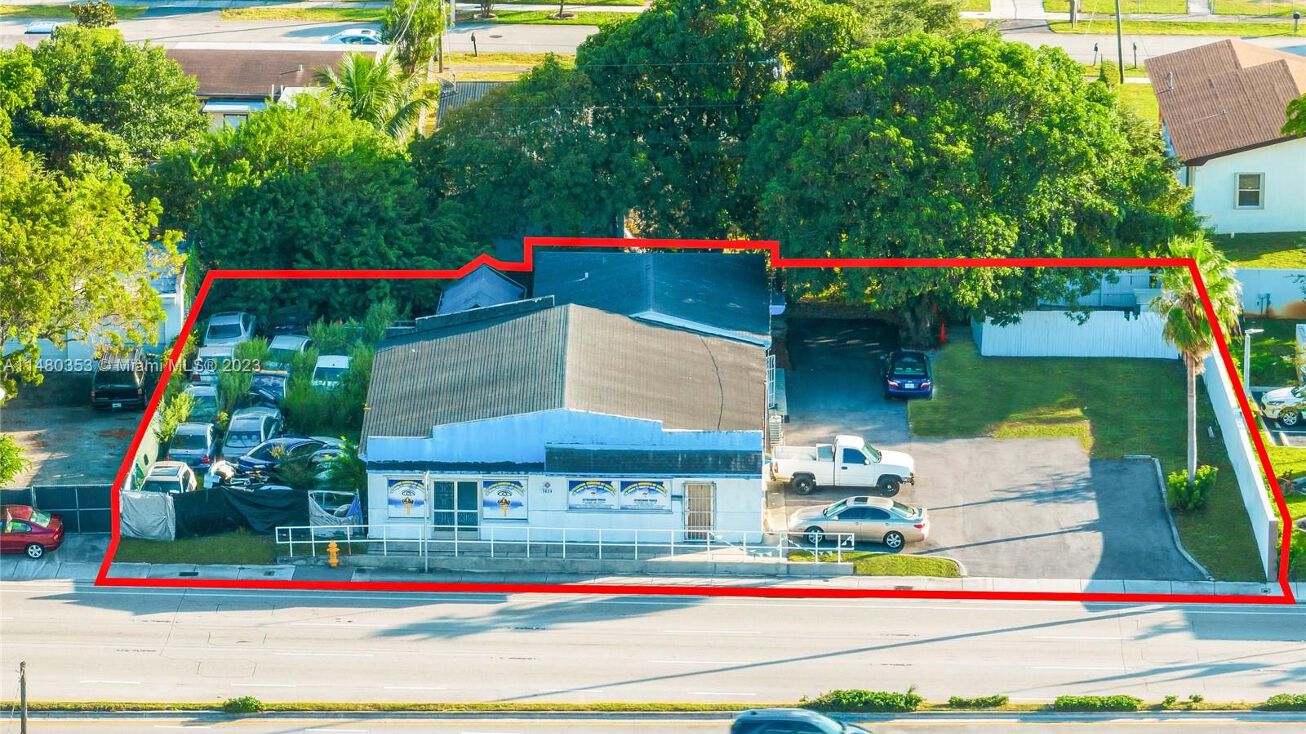 5622 Pembroke Rd, West Park, FL 33023