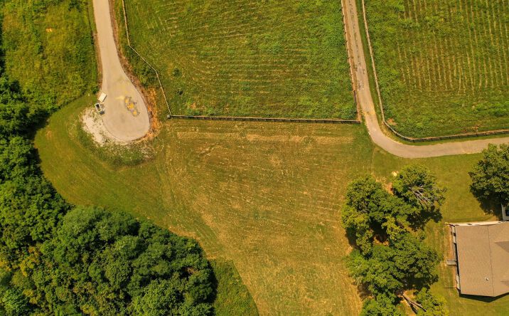 Pictures of Land property located at 24B Bluegill Lane, Hilham, TN 38568 for sales - image #1