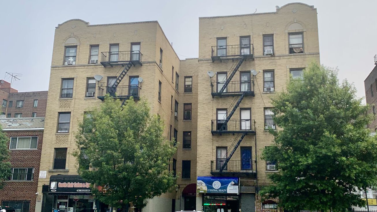 1380 White Plains Rd, The Bronx, NY 10462