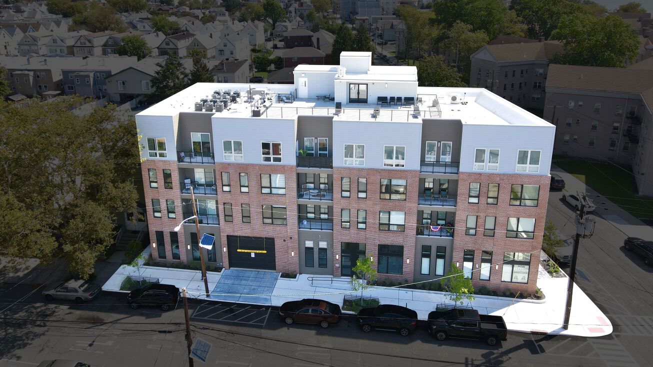 W 2nd St, Bayonne, NJ 07002