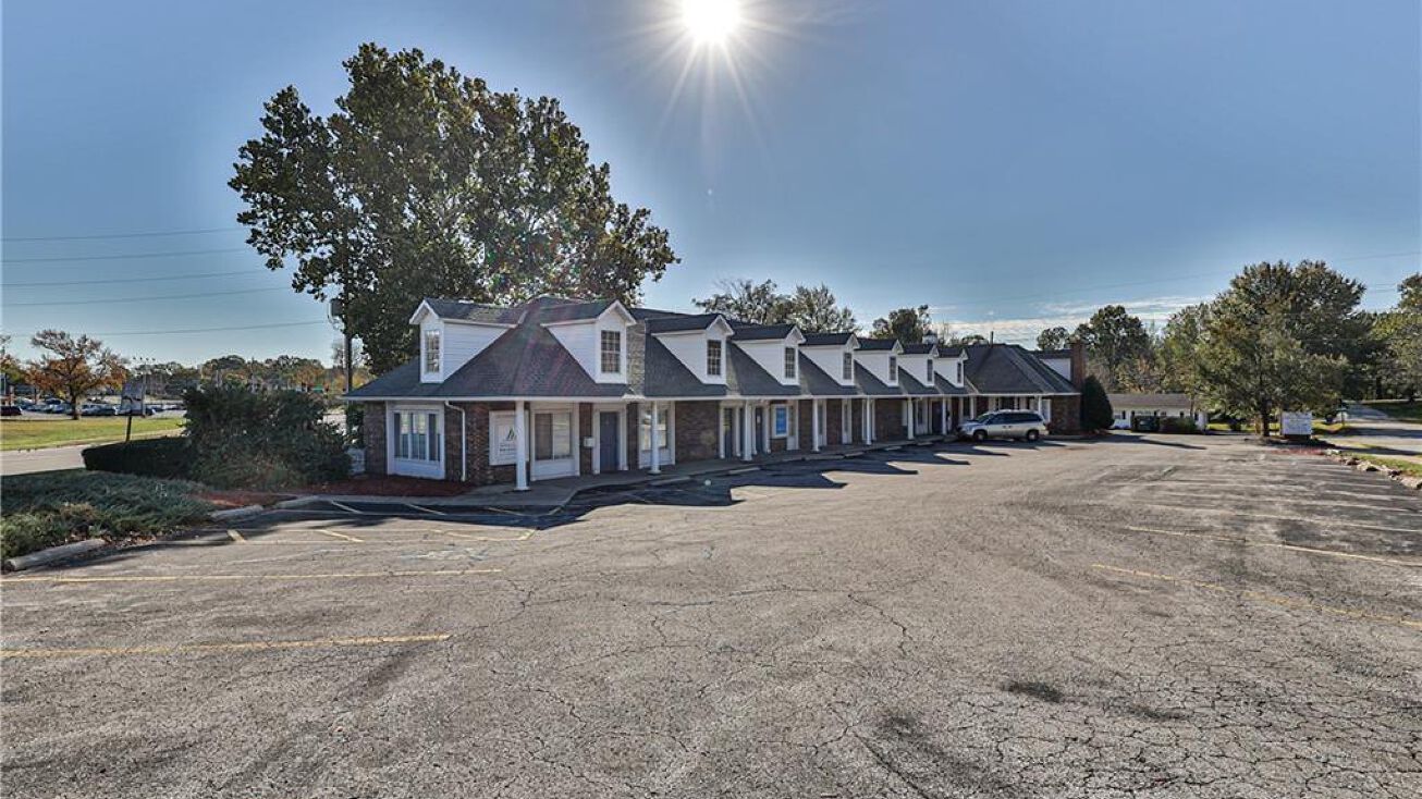 13013 Fuller Ave, Grandview, MO 64030