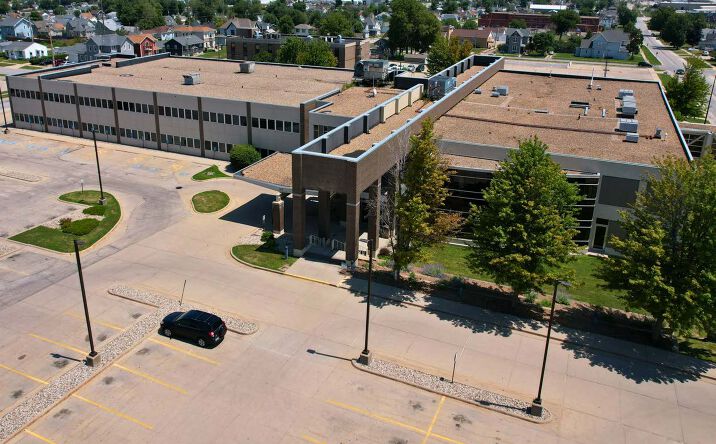 Pictures of Retail property located at 312 E Main St, Marshalltown, IA 50158 for sales - image #1