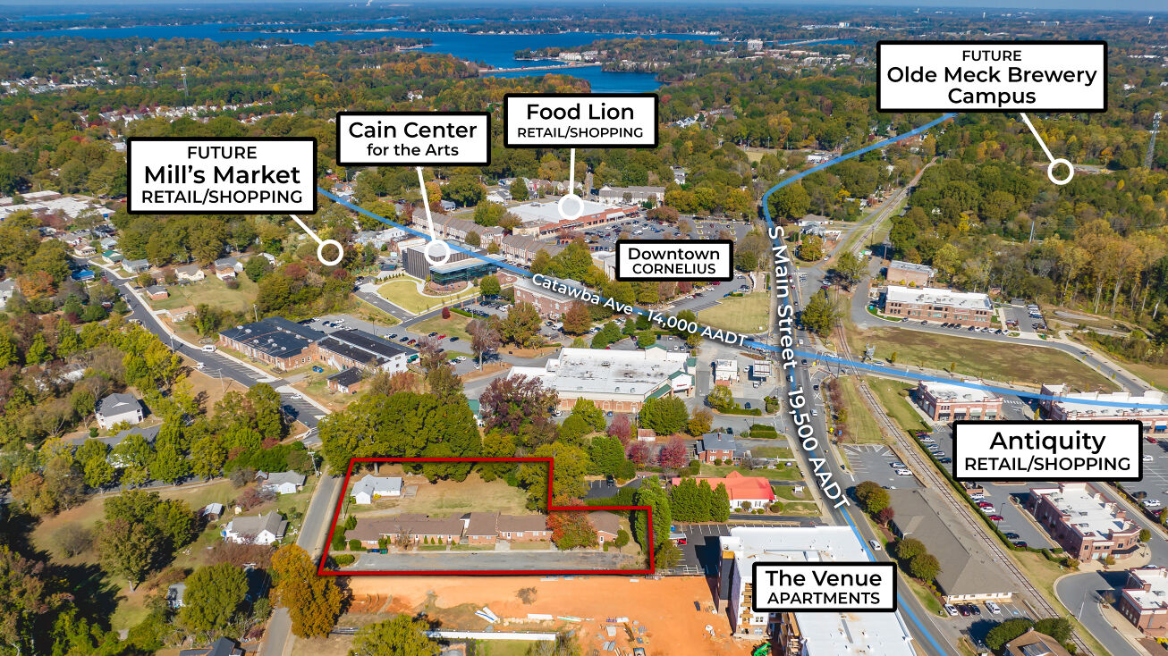 19612 Oak St, Cornelius, NC 28031