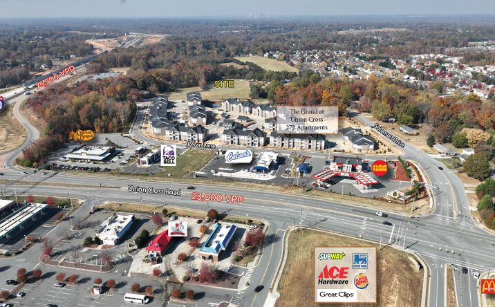 Pictures of Land property located at 1630 Pecan Ln, Kernersville, NC 27284 for sales - image #1