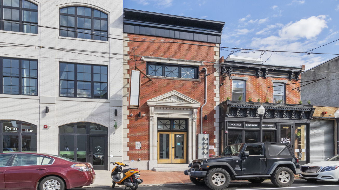 Pictures of Hospitality, Mixed Use, Multifamily, Office, Retail property located at 2521 Frankford Ave, Philadelphia, PA 19125 for sales - image #1