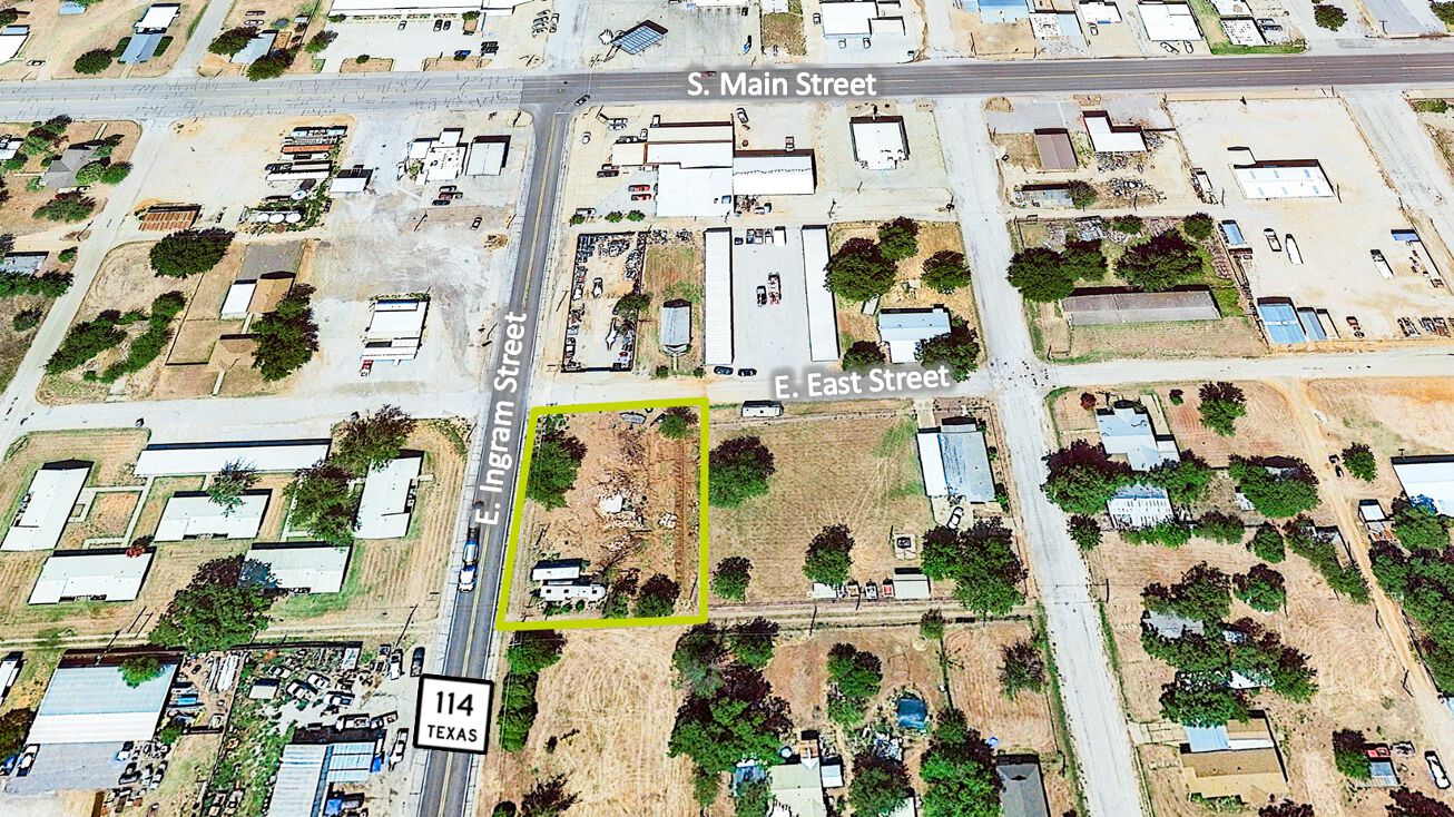 309 S East St, Seymour, TX 76380