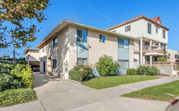 Pictures of Multifamily property located at 945 Main St, El Segundo, CA 90245 for comps - image #1