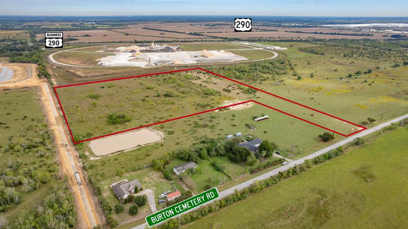 30330 Burton Cemetery Rd, Waller, TX 77484