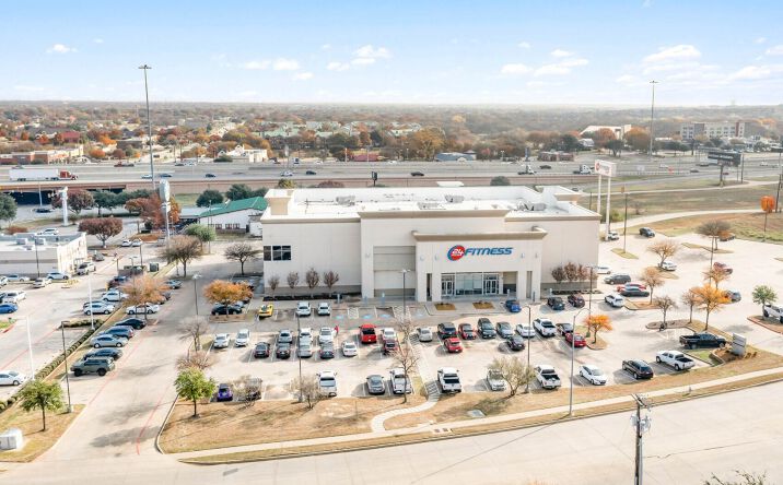 Pictures of Retail property located at 6500 Old Denton Rd, Fort Worth, TX 76131 for comps - image #1