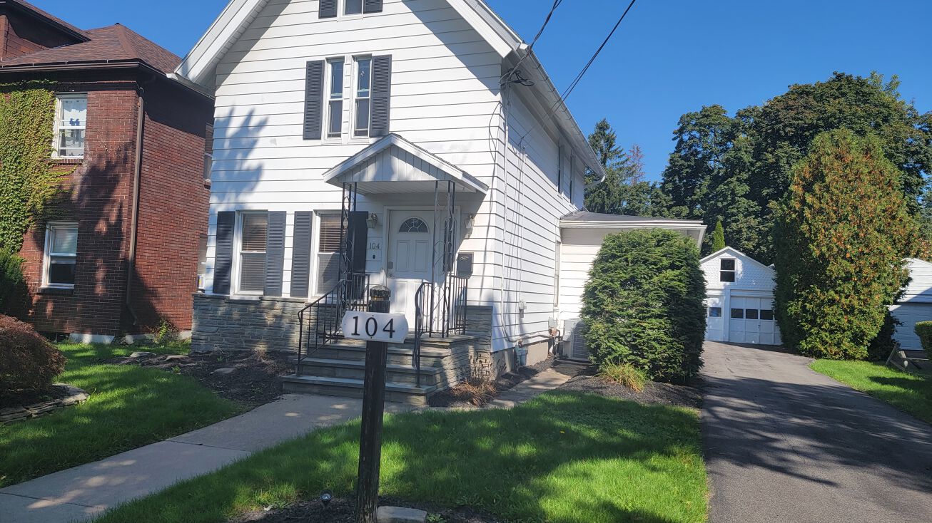 104 Grand Blvd, Binghamton, NY 13905