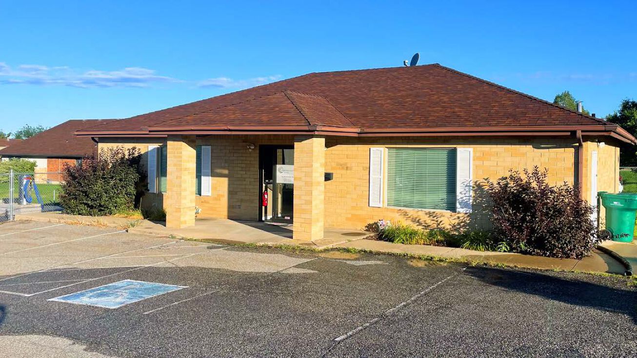 225 N Adamswood Rd, Layton, UT 84041