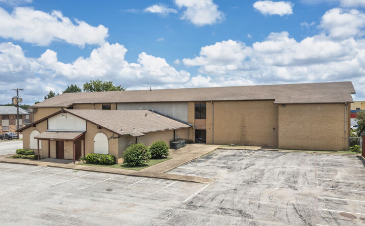Pictures of Industrial, Hospitality, Mixed Use, Land, Self Storage property located at 1150 Fuller Dr, Dallas, TX 75218 for sales - image #1