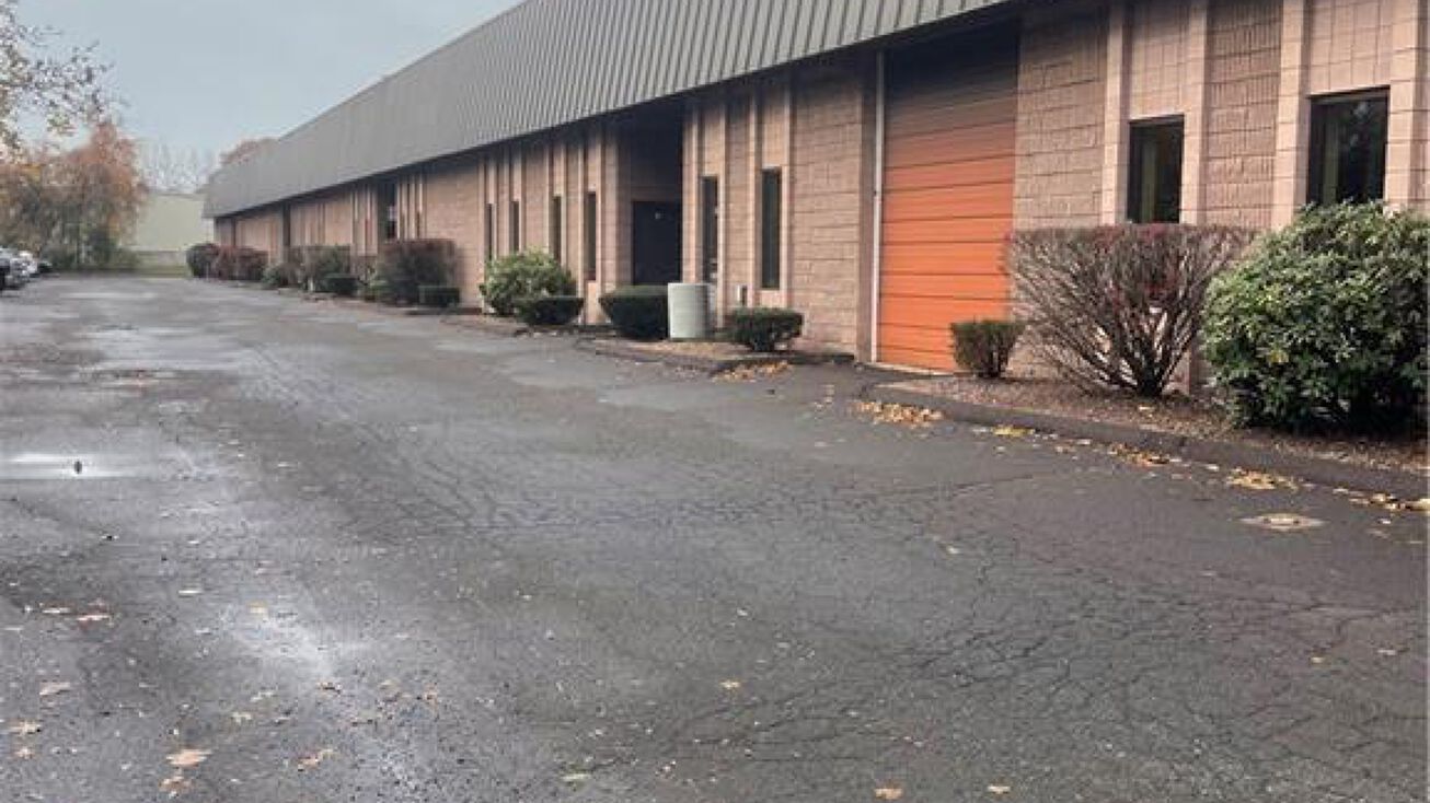 65 N Plains Industrial Road 9, Wallingford, CT 06492