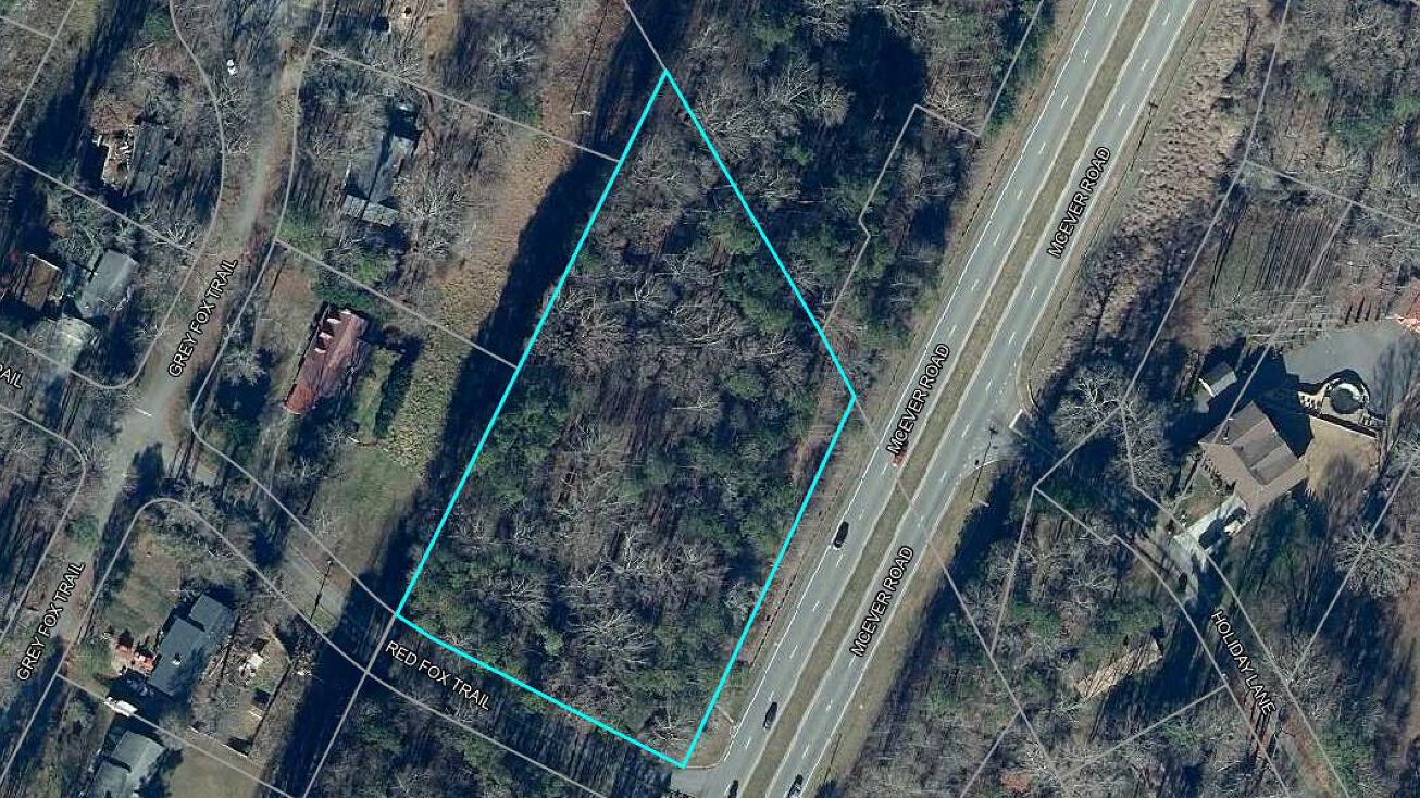 4108 McEver Rd, Oakwood, GA 30566