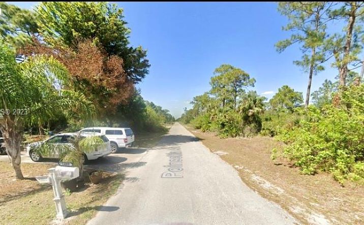 1408 POINSETTIA Lehigh Acres FL 33972 | Crexi.com