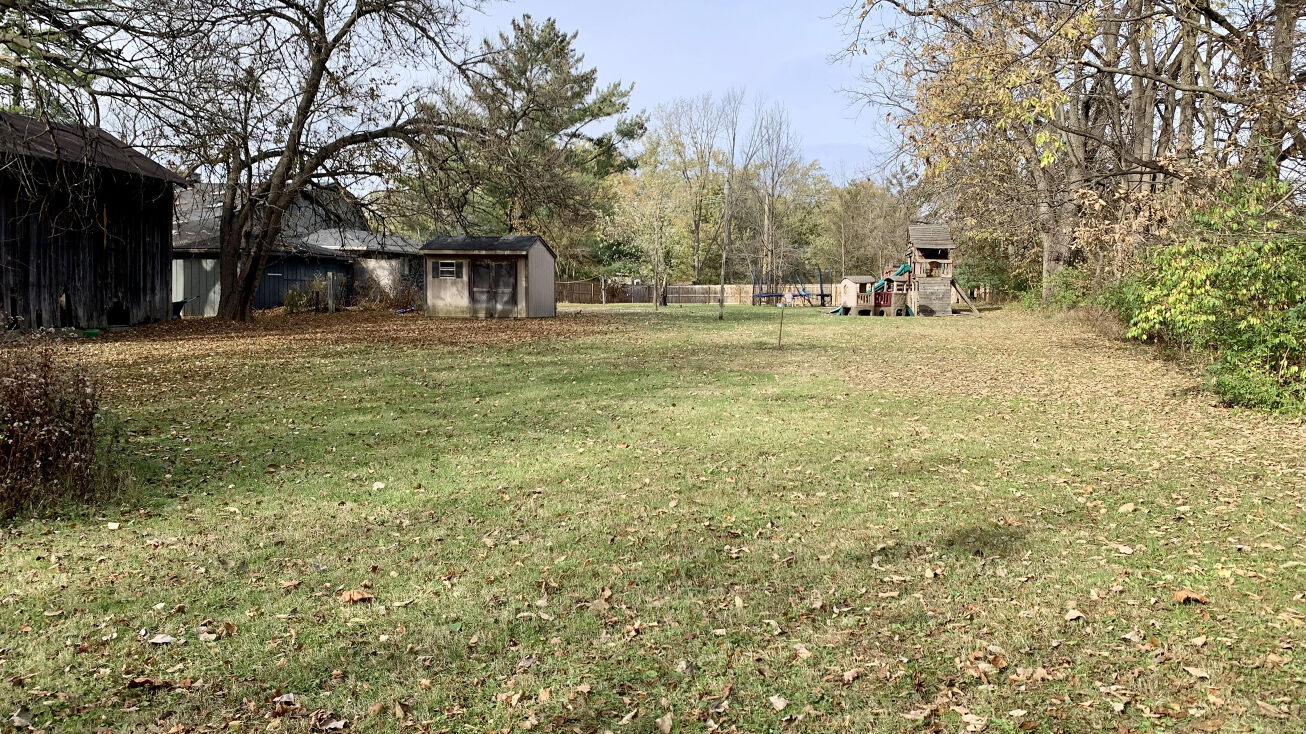 8875 E 131st St, Fishers, IN 46038