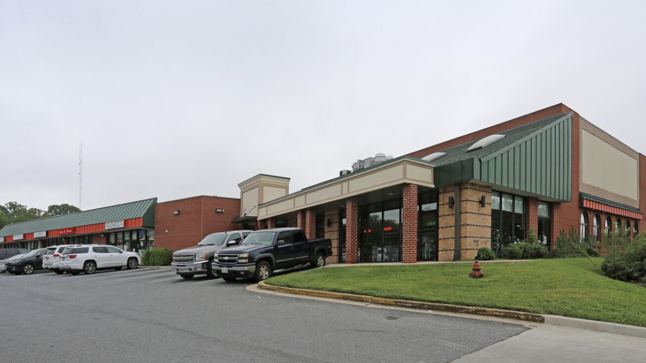 4521 Kenilworth Ave, Bladensburg, MD 20710