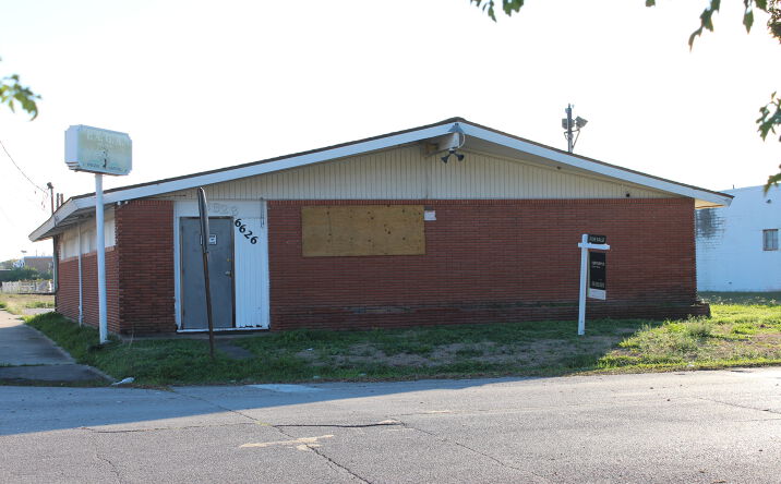 Pictures of Mixed Use, Office, Retail property located at 6626 Capitol St, Houston, TX 77011 for sales - image #1