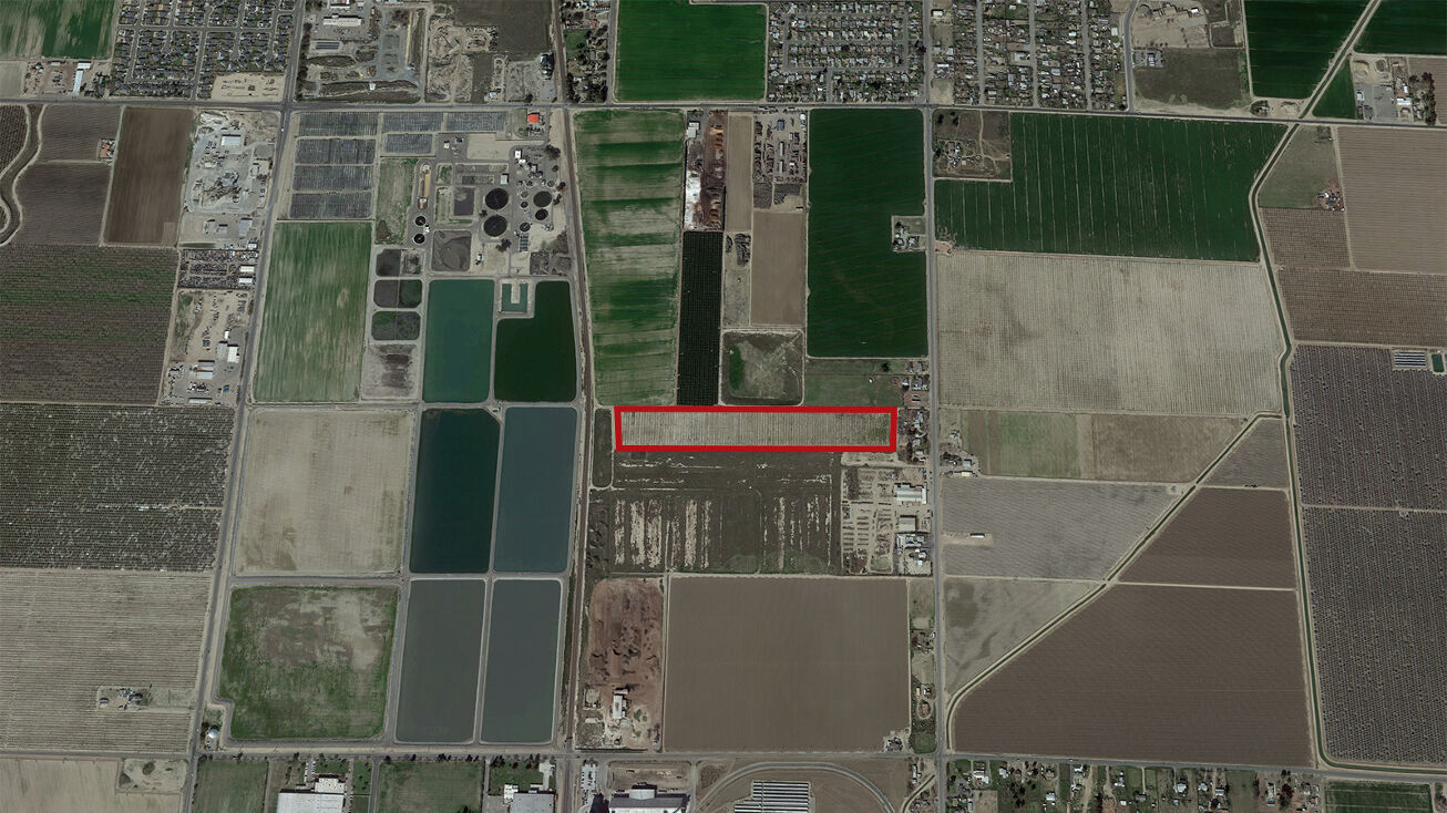 10th Ave, Hanford, CA 93230