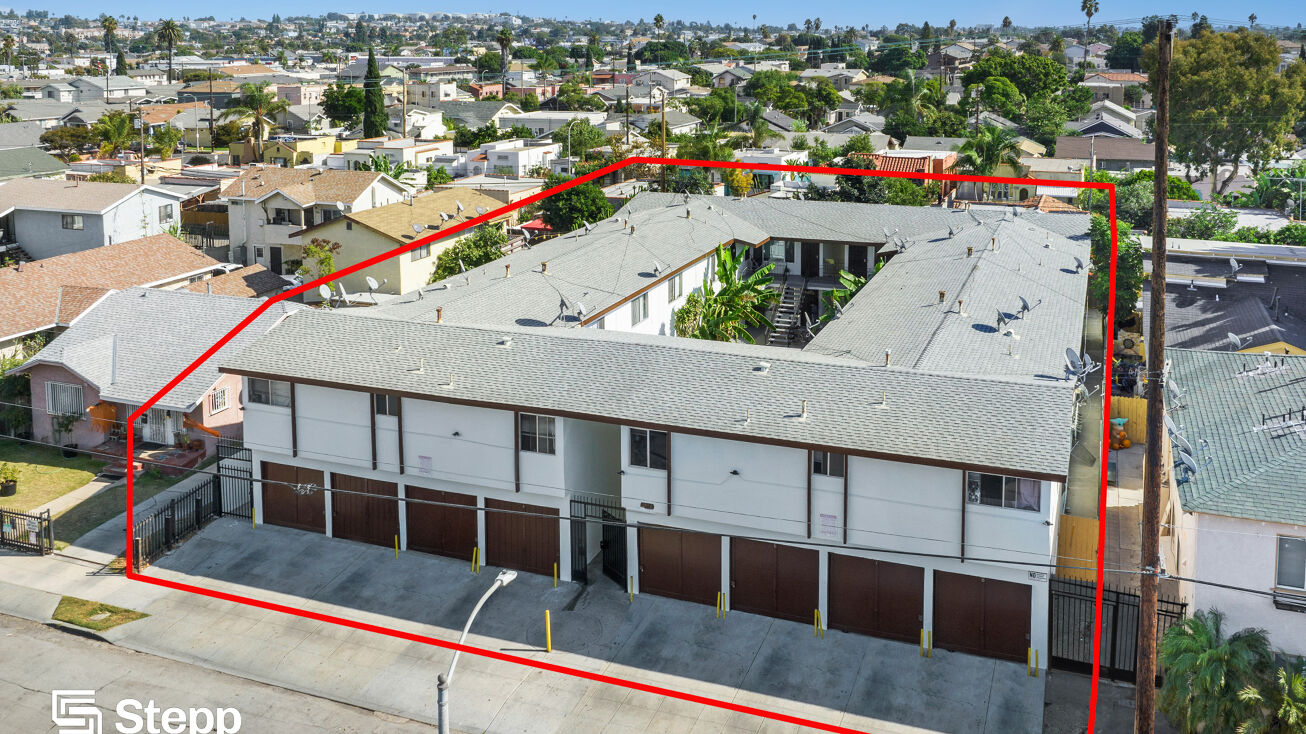 1050 Gaviota Ave, Long Beach, CA 90813