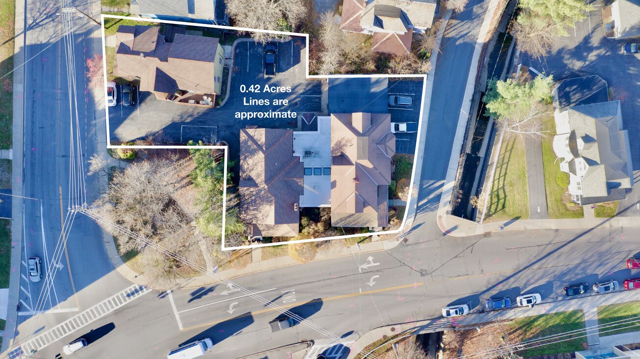 341 Main St, Oneonta, NY 13820