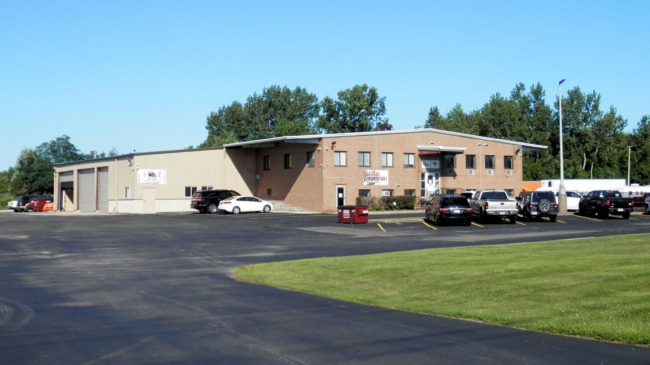 1151 East St, Fairport Harbor, OH 44077