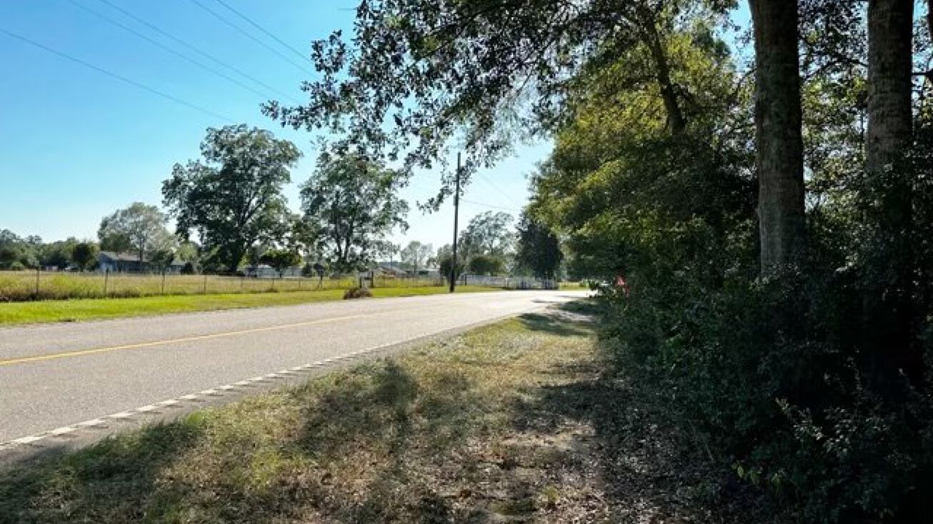 MS13, Lumberton, MS 39577