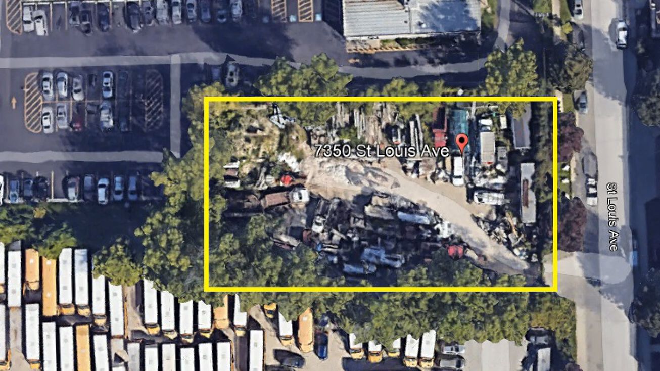 St Louis Ave, Skokie, IL 60076