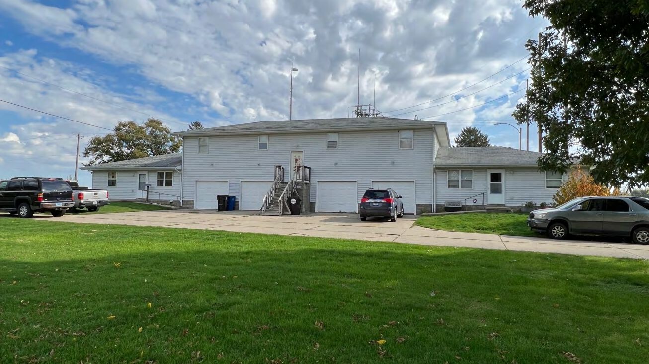 309 & 319 East Greenwood Street, Toulon, IL 61483